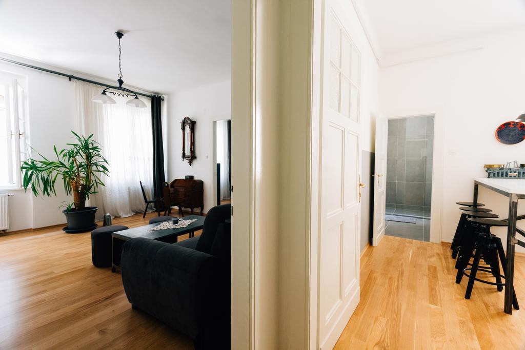 Mazuranic Square Apartment Zagreb Quarto foto